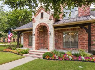 101 Birdie Ln, Waxahachie, TX 75165