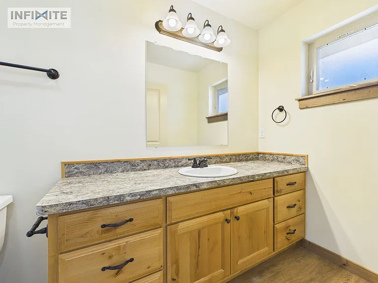 2767 Fen Way #A — Photo 12