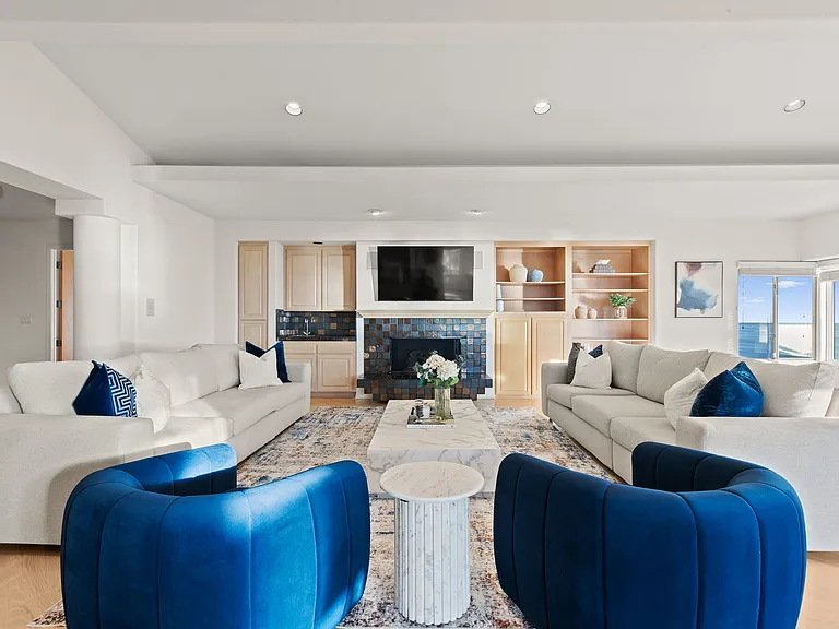 6410 Sea Cove Dr — Photo 42