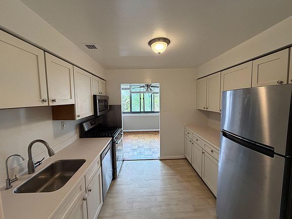 2nd image of 4201 Cherry Hill Rd APT 302