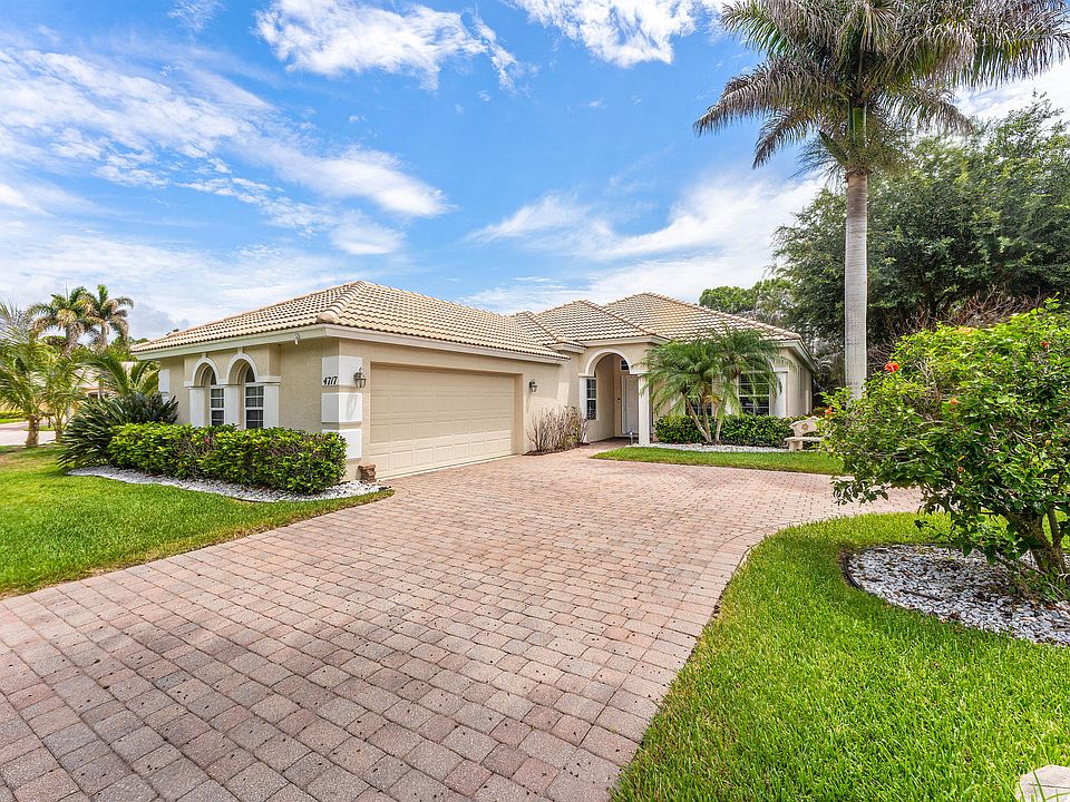 1st image of 4717 NW Winter Oak Court