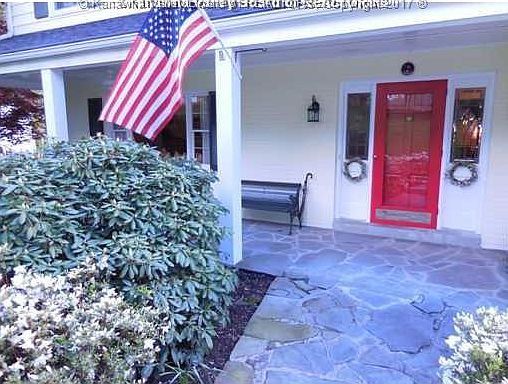 4th image of 1609 Wilshire Pl