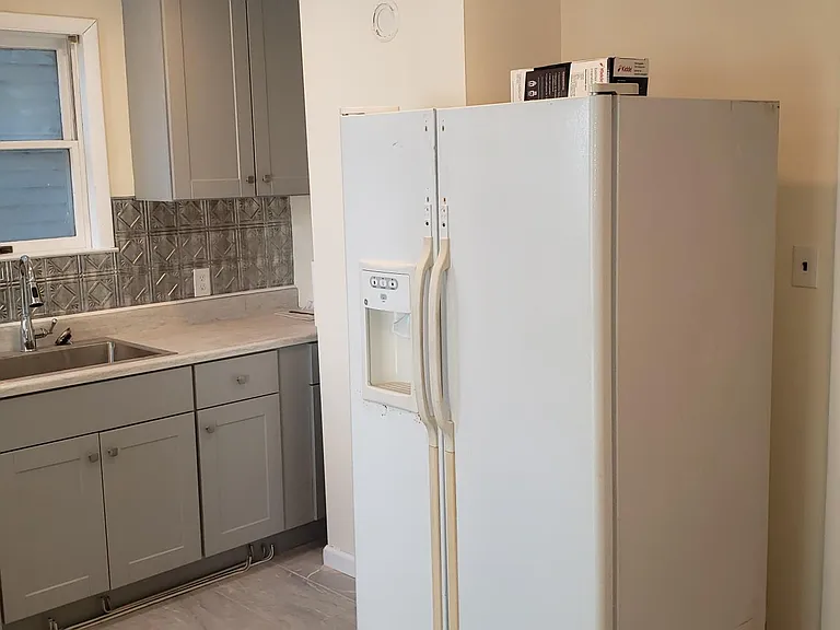 824 Fairmount Ave — Photo 6