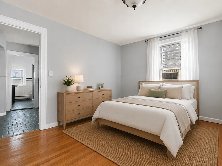 1014 Ponsi St #2 — Photo 5