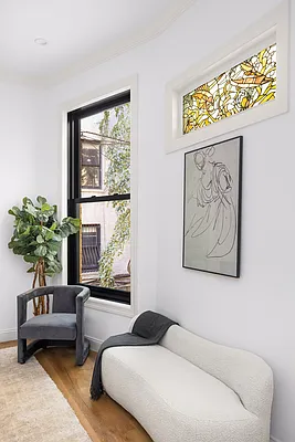 Sold by Douglas Elliman | media 13