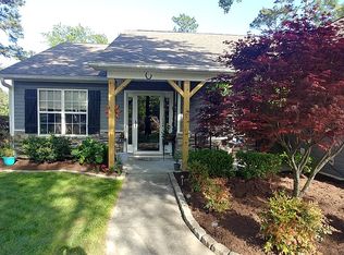 108 Post Oak Ct, Hampstead, NC 28443