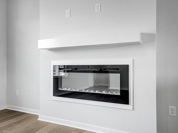 5th image of 877 Sunny Vale Dr