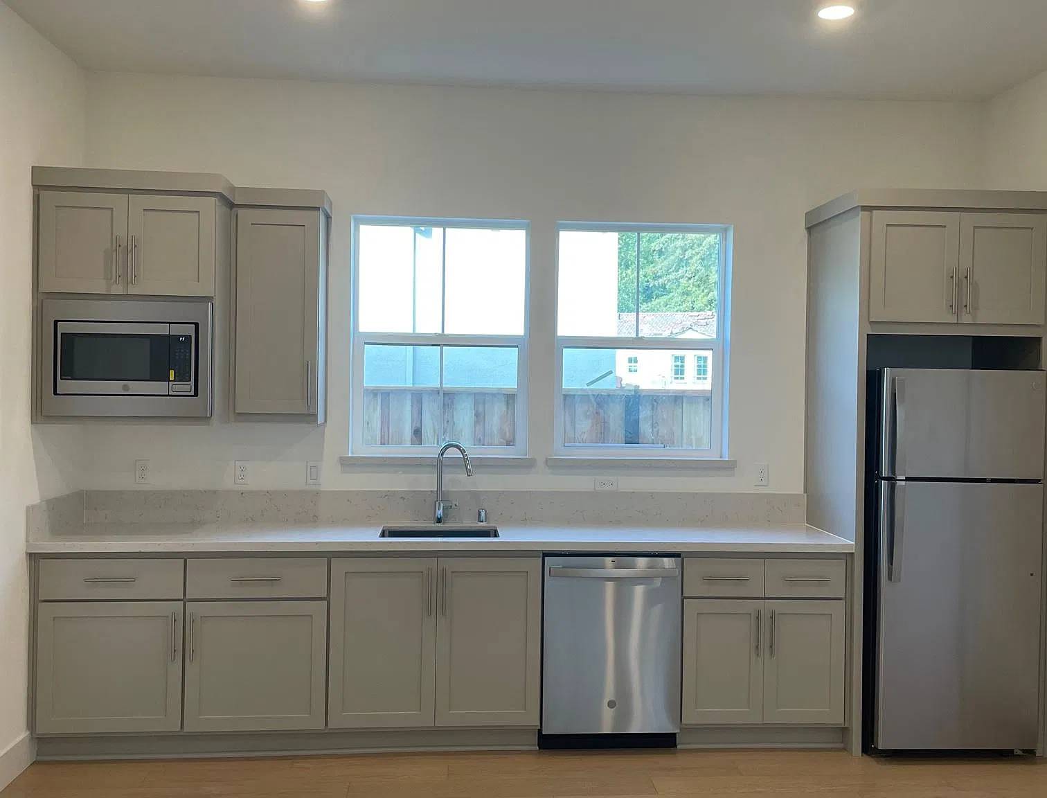 102 Shady Oak Way — Photo 4