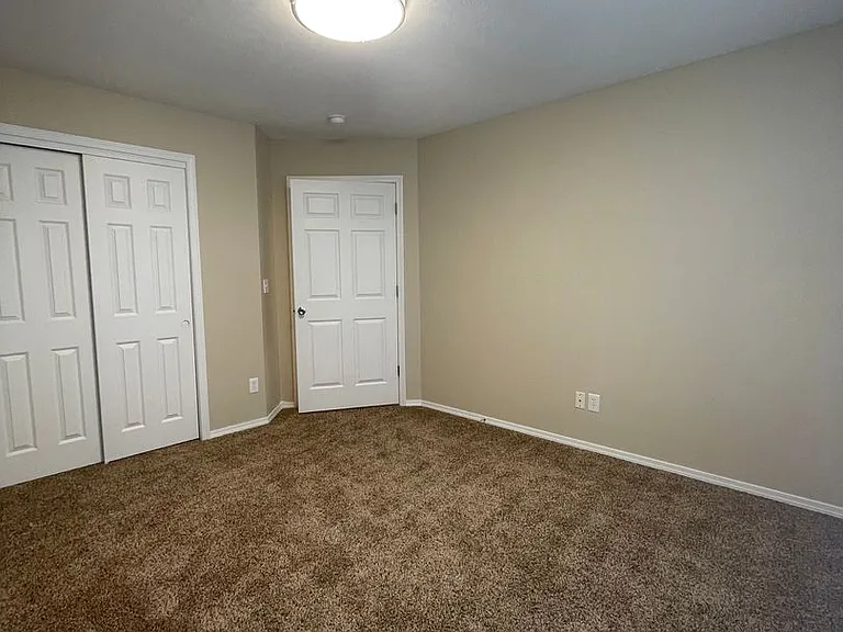4442 W Normal St — Photo 23