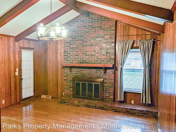 4th image of 2418 Hillmont Dr