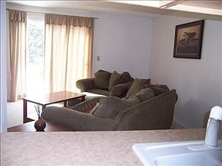 3rd image of 22 Jordache Ln
