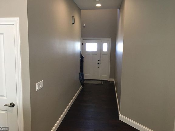2nd image of 5176 Deerfield Dr