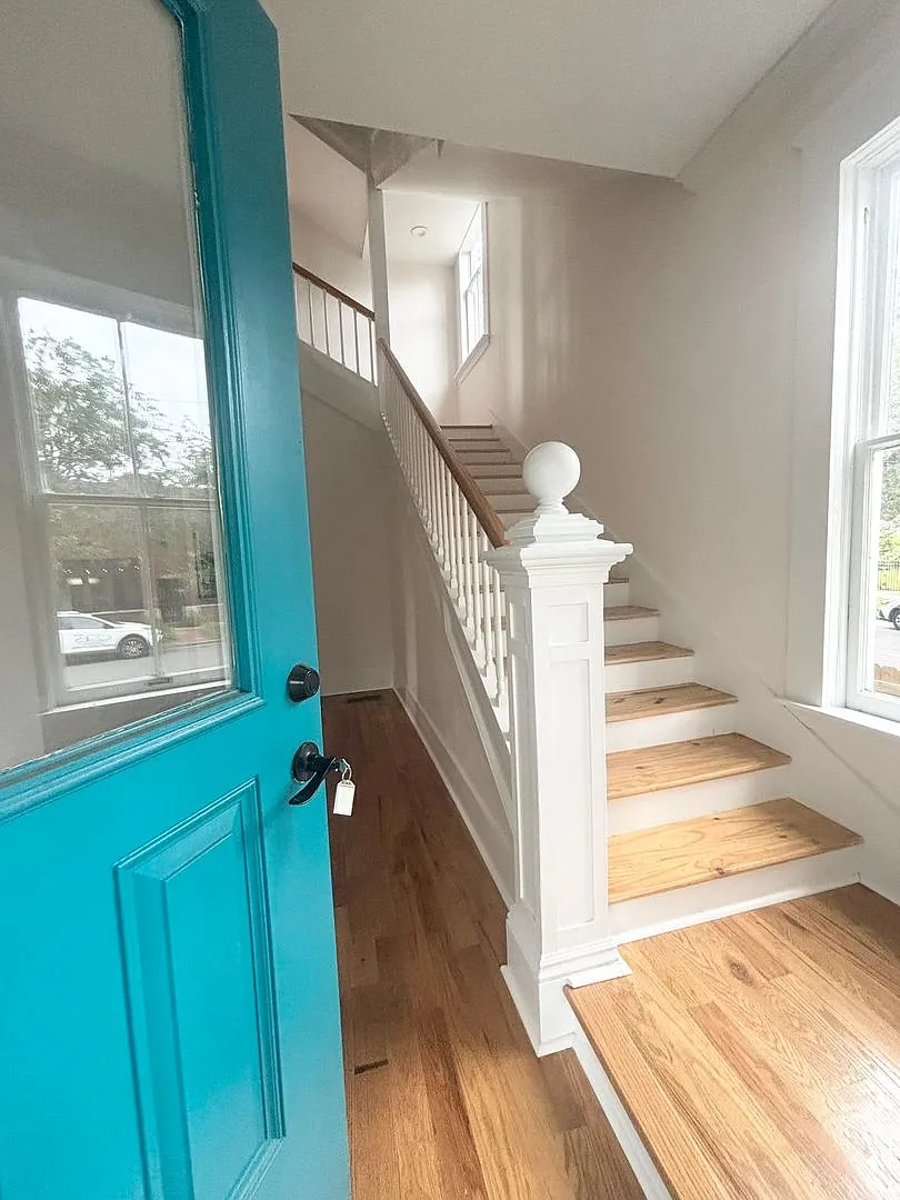 Coming soon Fully Renovated Home in Springfield — Photo 4