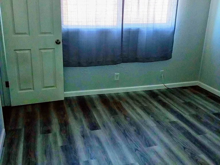 7903 Montgomery Ave #13 — Photo 14