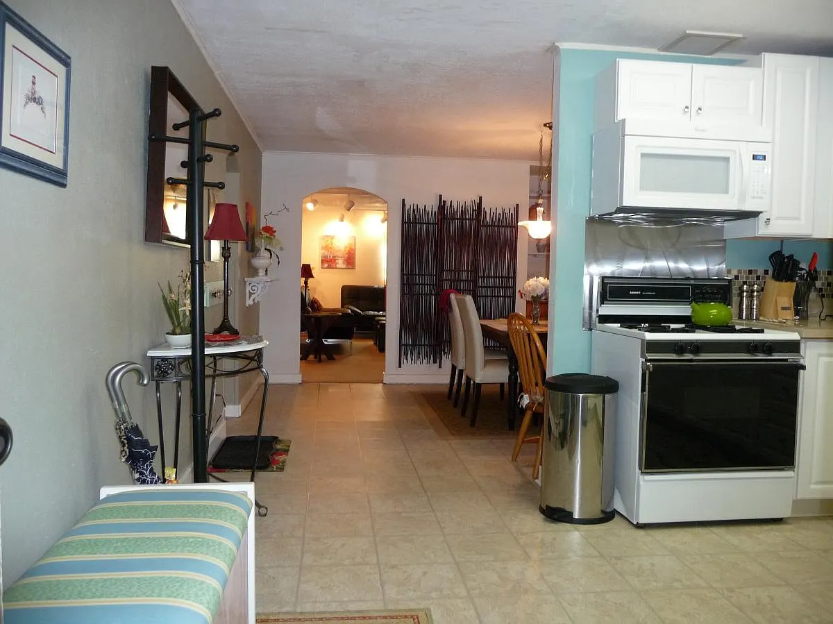 2 bed, 1326 sqft, $2,250 — Photo 2