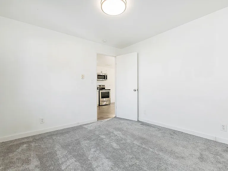 Pacific Place Apartments — Photo 35