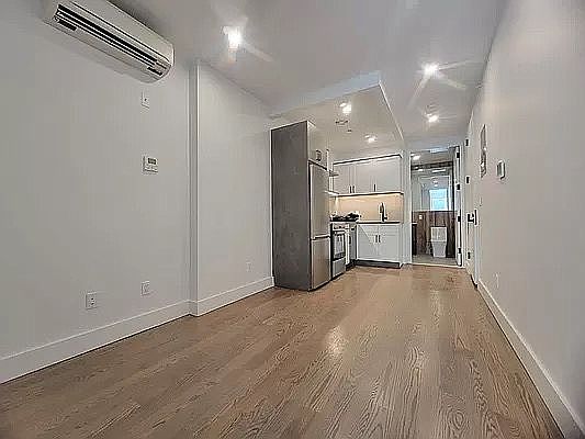 3rd image of 1365 Nostrand Ave #2E
