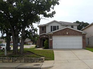 1716 Willow Way, Bedford, TX 76022