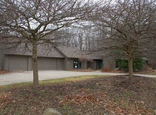 21745 Cedar Branch Trl, Strongsville, OH