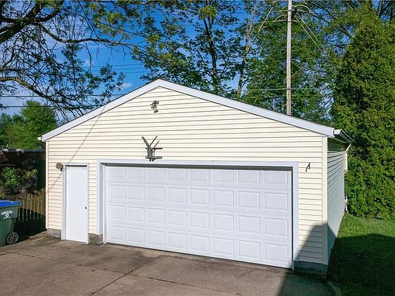 5th image of 2143 Suncrest Cir