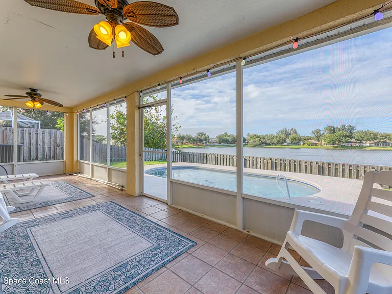 4540 Bellaluna Dr — Photo 5