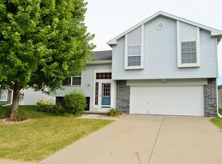12929 Curtis Ave, Omaha, NE 68164