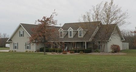 2nd image of 11800 NE Station Ln