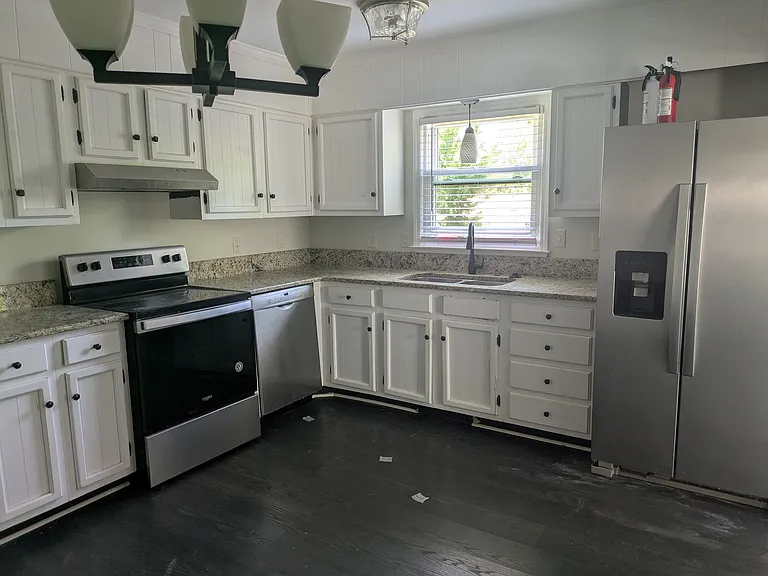 5304 King George Ct — Photo 9