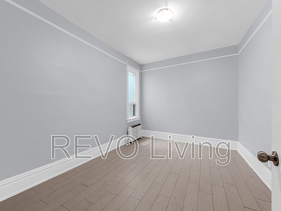5th image of 477 King St E #463