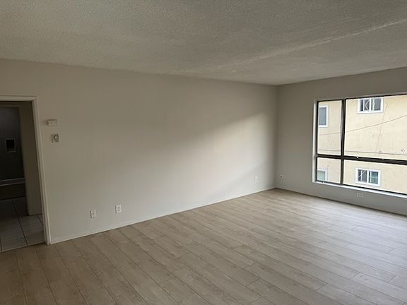 5th image of 8335 Willis Ave #E893daf71