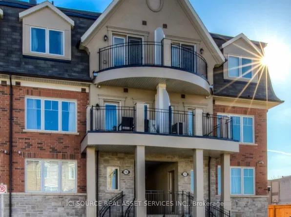 2420 Baronwood Dr #1501, Oakville, ON L6M 0X6