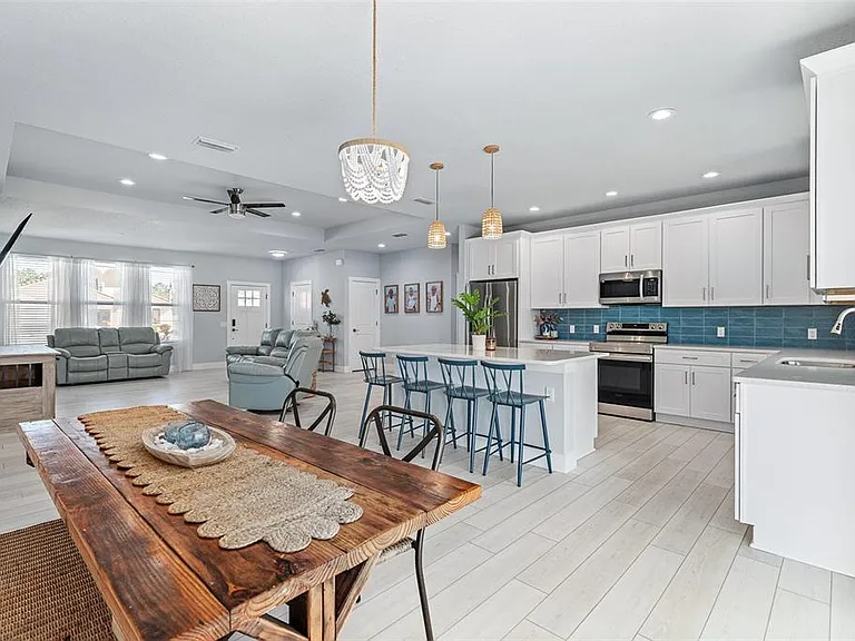 13 Lemay Pl — Photo 24