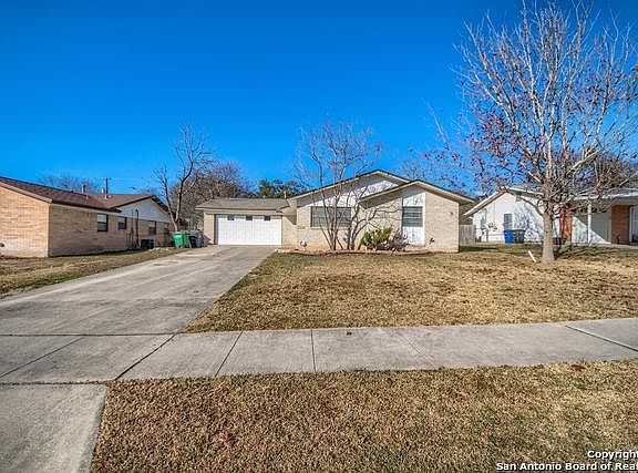 2nd image of 1111 Cerro Alto Dr