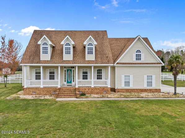 227 Regency Circle, Moyock, NC 27958