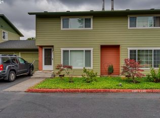 18510 NE Wasco St, Portland, OR 97230