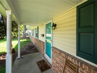 3700 Kings Point Cir, Virginia Beach, VA, 23452