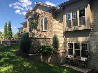 N57 W17881 Tall Pines Cir #16, Menomonee Falls, WI 53051