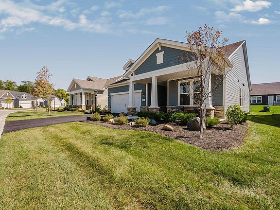 4th image of 726 Oldcastle Rd
