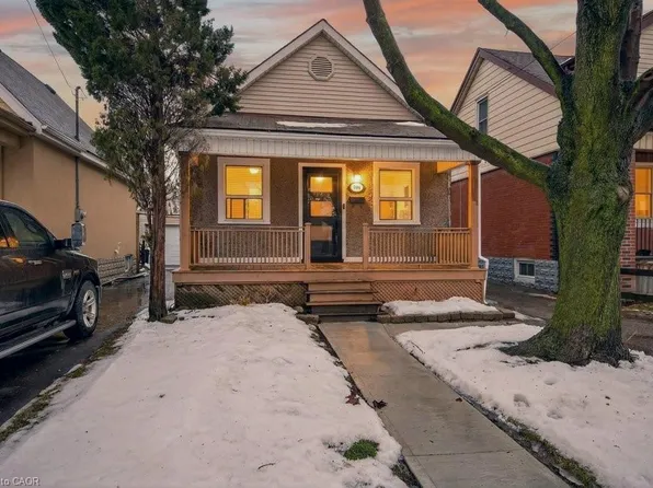 196 Paling Ave, Hamilton, ON L8H 5J7