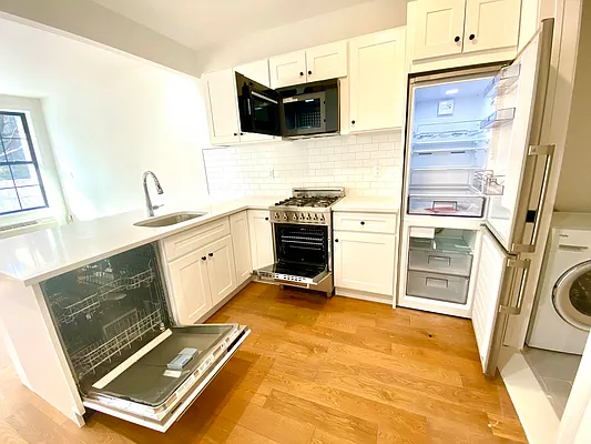 Rented by Oxford Property Group | media 2