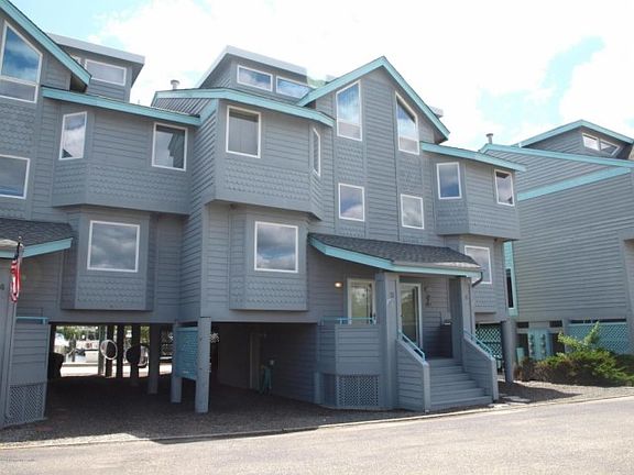 2nd image of 5 Grand Bay Hbr