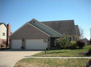 663 Leah Way, Greenwood, IN