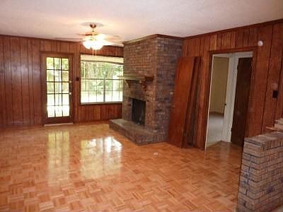 5th image of 2013 Dawson Ln