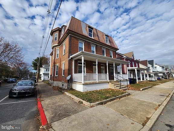 2nd image of 601-603 N Mulberry St