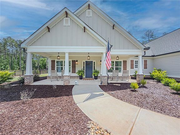 3rd image of 1396 Bearden Rd
