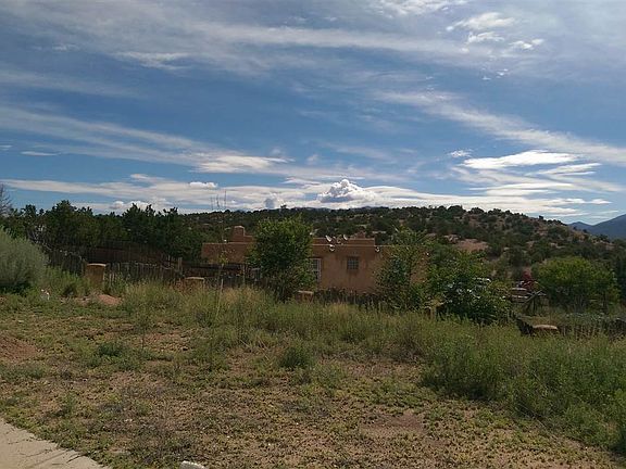 5th image of 909 Camino Tres Arroyos