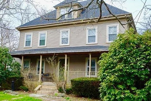 2nd image of 58 Elm St #2