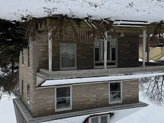 4th image of 1952 Landis Valley Rd