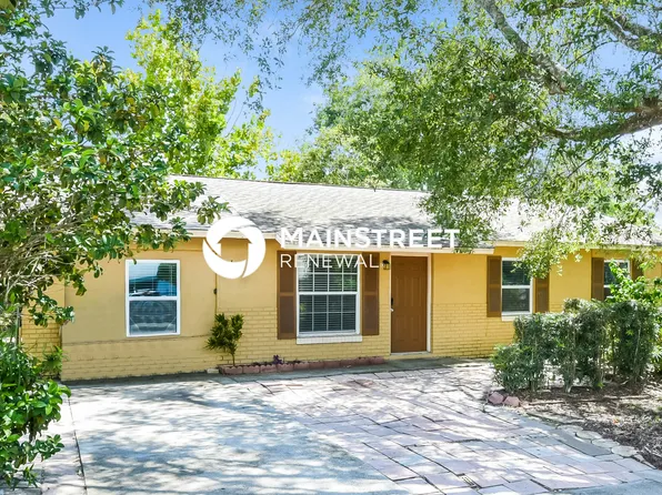 402 W 17th St, Apopka, FL 32703