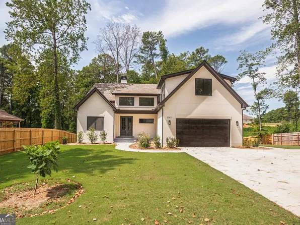 2162 Plantation Ct, Lawrenceville, GA 30044